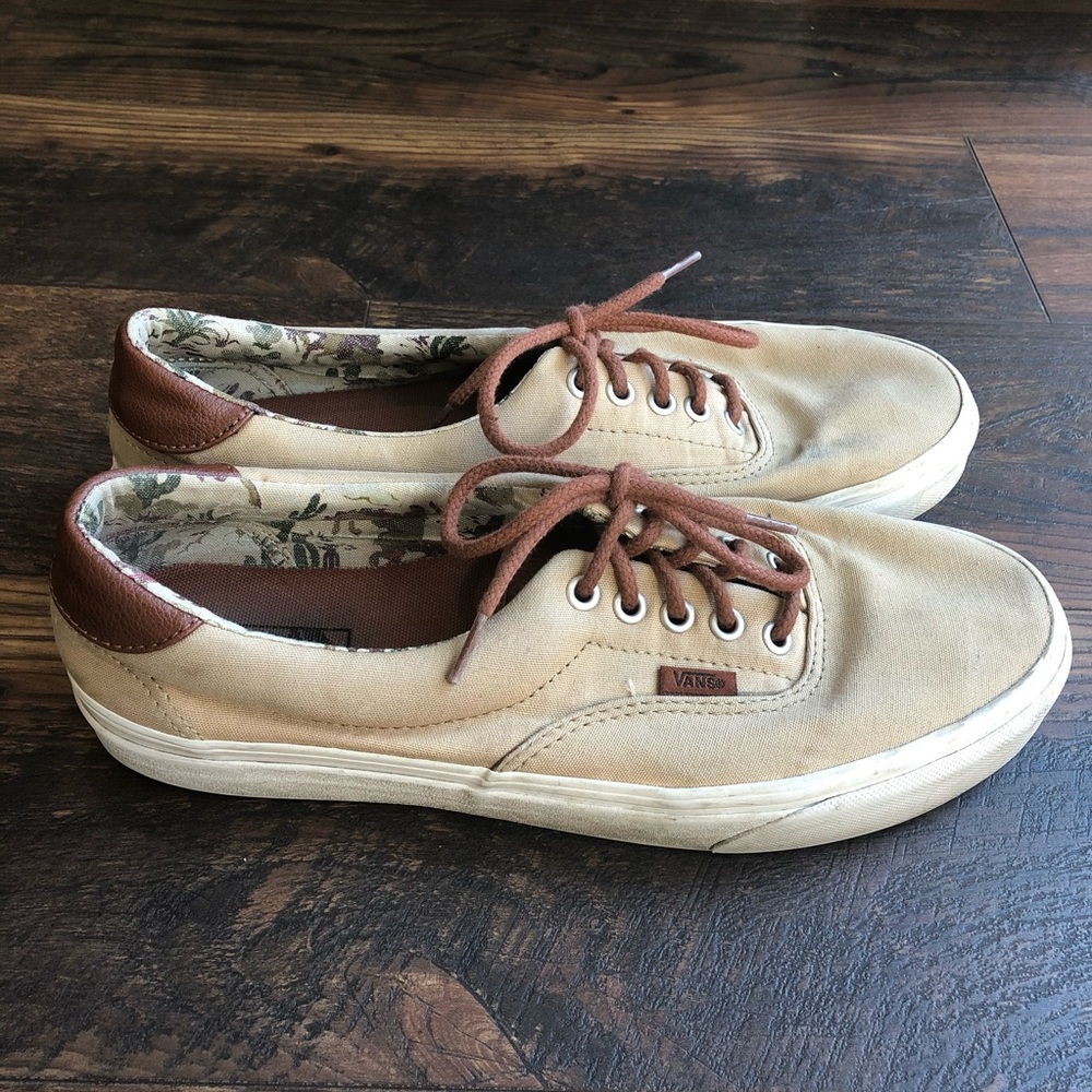 Vans - Picture 2 of 2